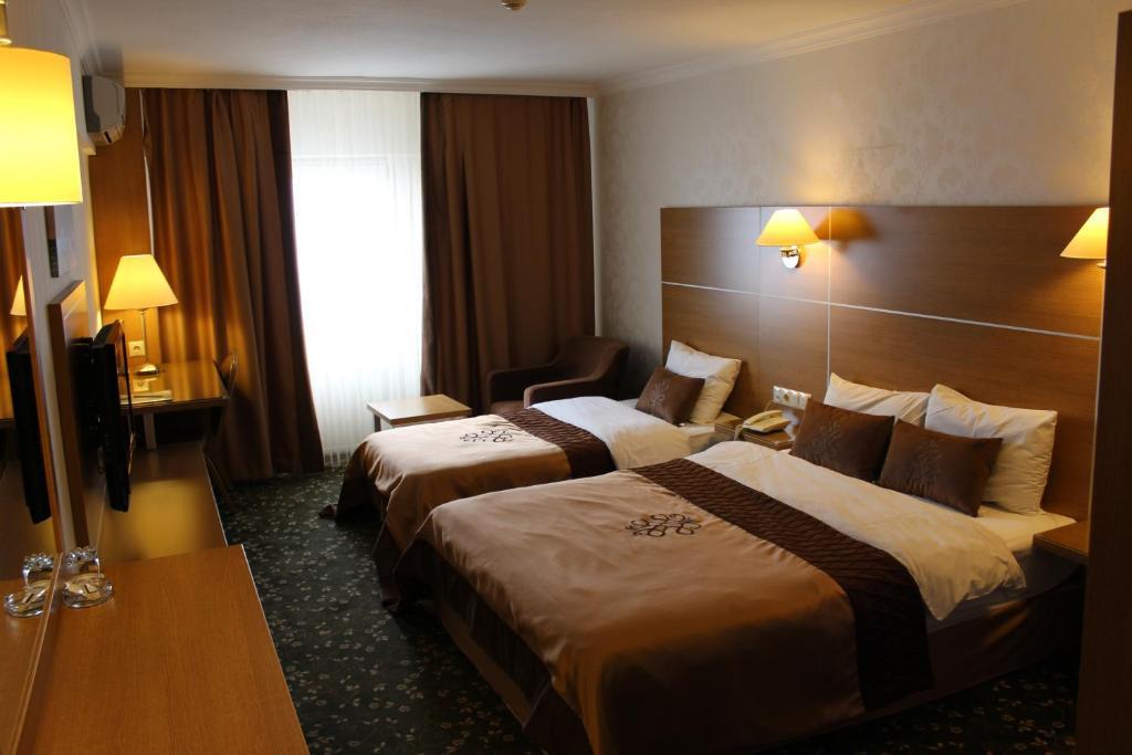 Grand Cali Hotel Bozuyuk Room photo